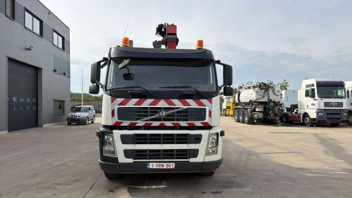 Volvo--FM 400
