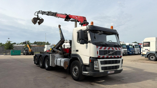 Volvo--FM 400
