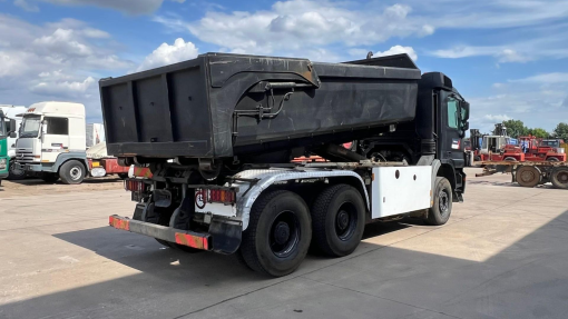 Mercedes-Benz--Actros 3344