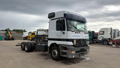 Mercedes-Benz--Actros 2540