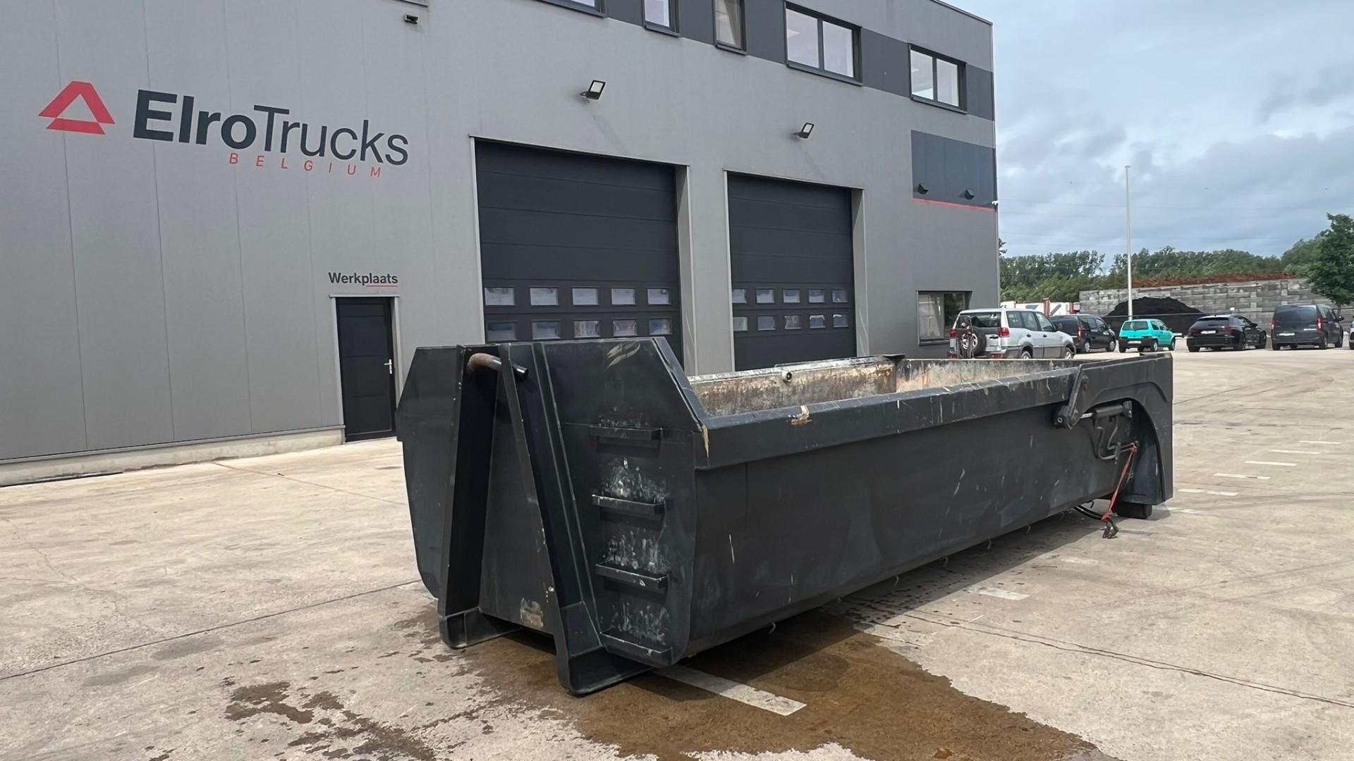 HOOK CONTAINER--HAAKCONTAINER