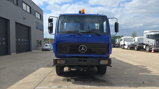 Mercedes-Benz--SK 2222