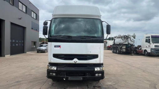 Renault--Premium 400
