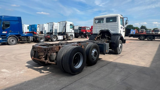 Mercedes-Benz--SK 2527