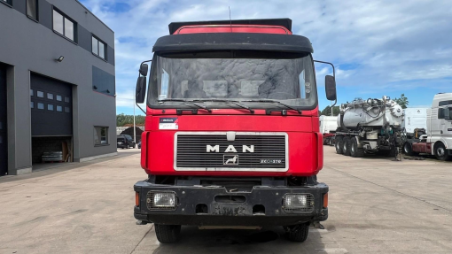 MAN--32.372