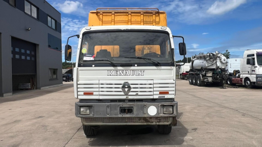 Renault--G 300 MAXTER