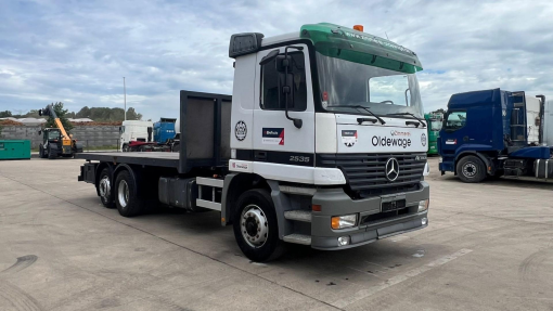 Mercedes-Benz--ACTROS 2535