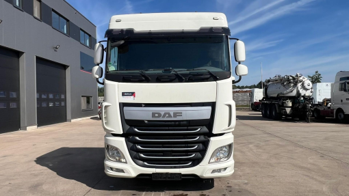 DAF--XF 460