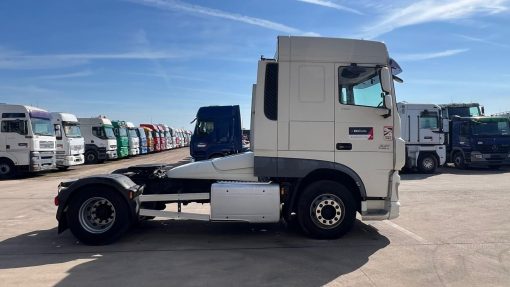 DAF--XF 460