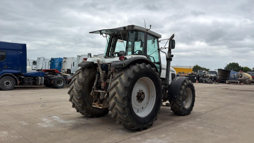 Massey Ferguson--8220 POWER CONTROL