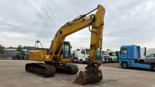 Komatsu--215LC-1