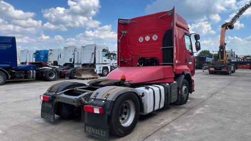 Renault--Premium 450 DXI