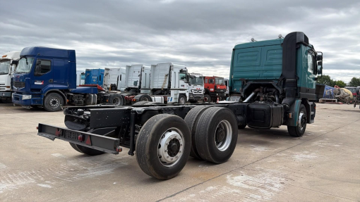 Mercedes-Benz--Actros 2540