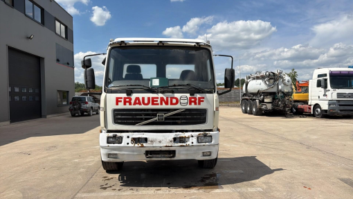 Volvo--FL 250