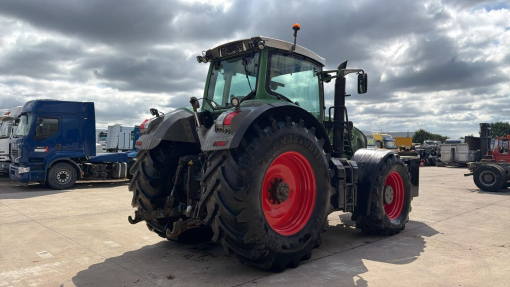 Fendt--936 Vario