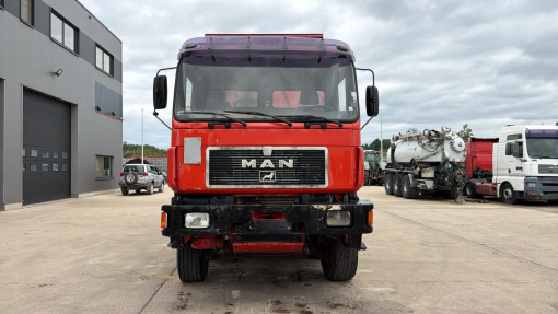 MAN--35.402