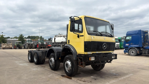 Mercedes-Benz--SK 3229
