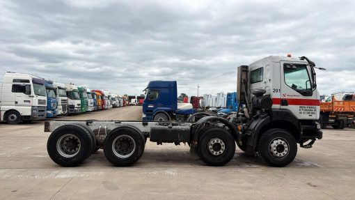 Renault--Kerax 400