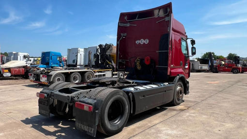 Renault--Premium 450 DXI