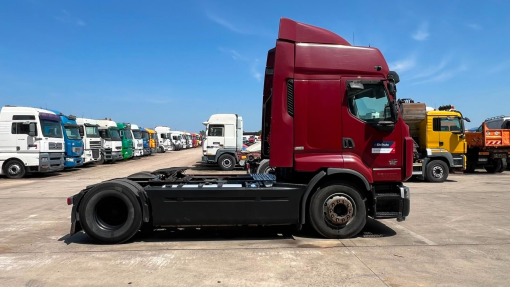Renault--Premium 450 DXI