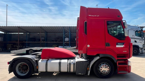 Renault--Premium 460 DXI