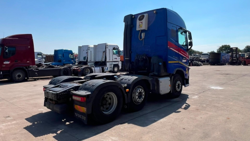 Volvo--FH 460