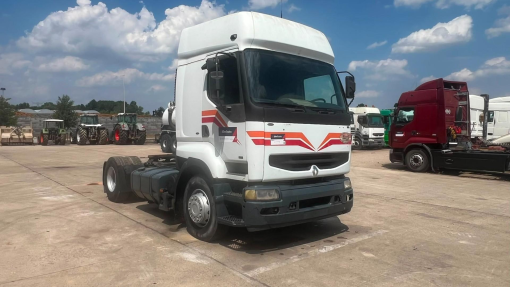 Renault--Premium 400