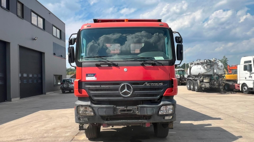 Mercedes-Benz--Actros 4141