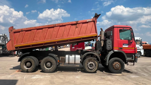 Mercedes-Benz--Actros 4141