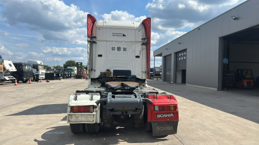 Scania--124-470