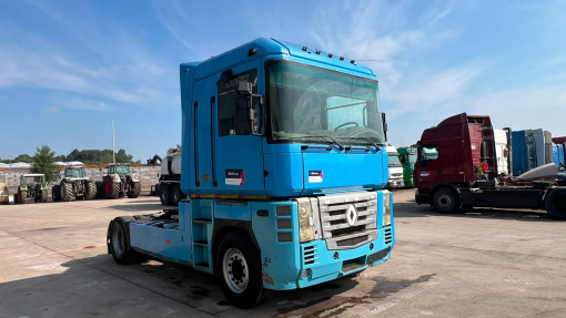 Renault--AE 440 Magnum E-tech