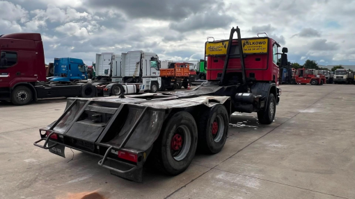 Scania--124-420