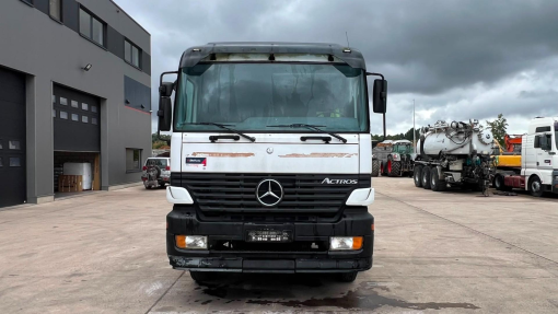 Mercedes-Benz--Actros 2540
