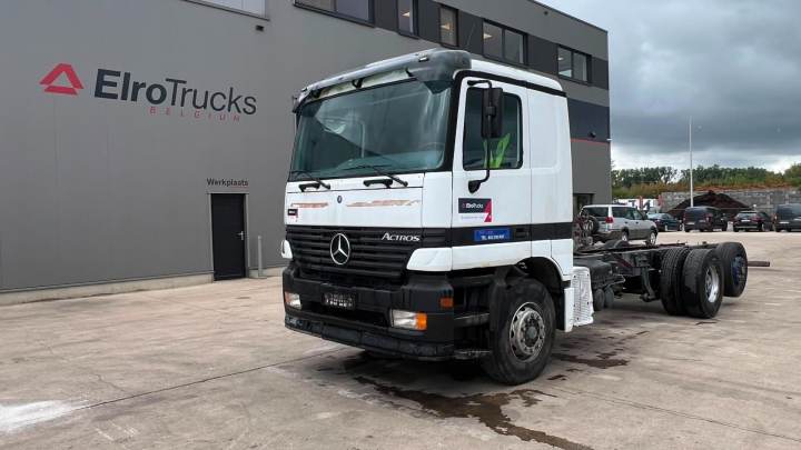 Mercedes-Benz--Actros