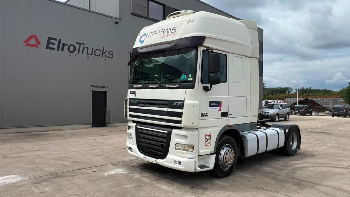DAF--105 XF 460