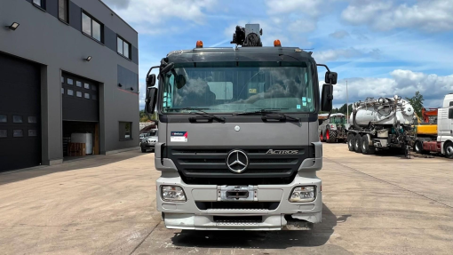 Mercedes-Benz--actros 2541