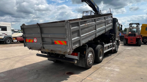 Mercedes-Benz--actros 2541