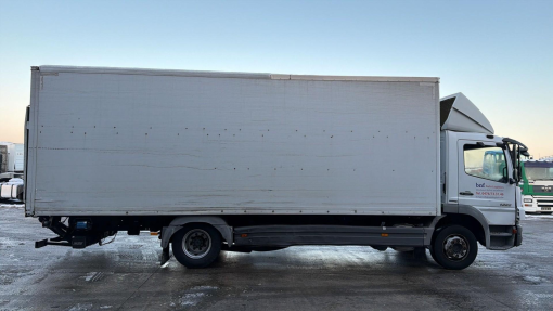 Mercedes-Benz--Atego 1222