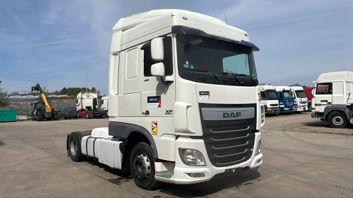 DAF--XF 460