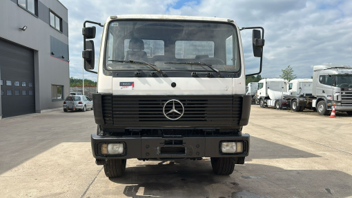 Mercedes-Benz--SK 1722