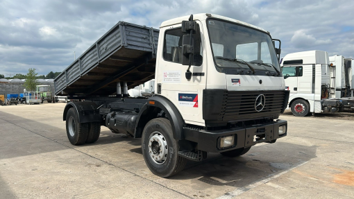 Mercedes-Benz--SK 1722