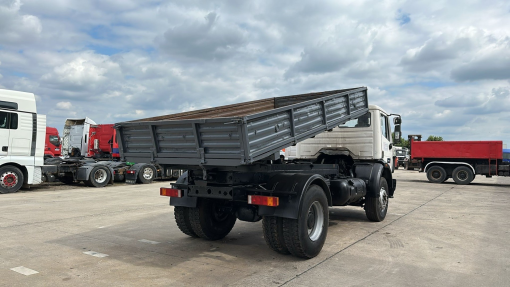 Mercedes-Benz--SK 1722