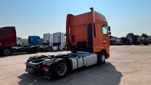 DAF--XF 460