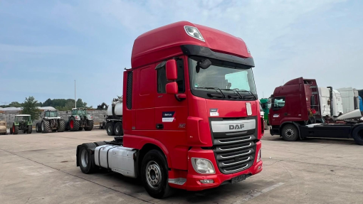 DAF--XF 460