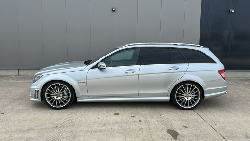 Mercedes-Benz-C-Klasse-63 AMG