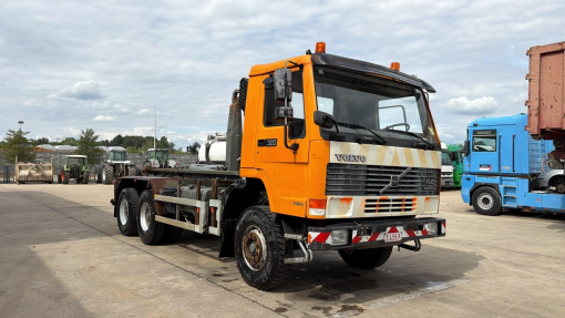 Volvo--FL 10 - 320