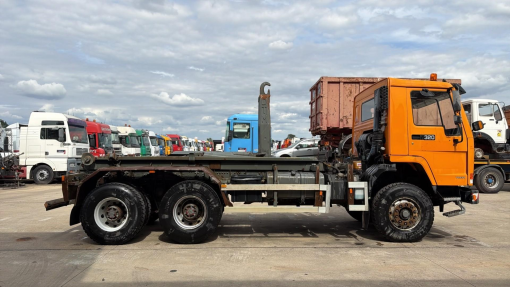 Volvo--FL 10 - 320