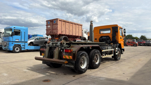 Volvo--FL 10 - 320