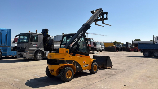 JCB--35D