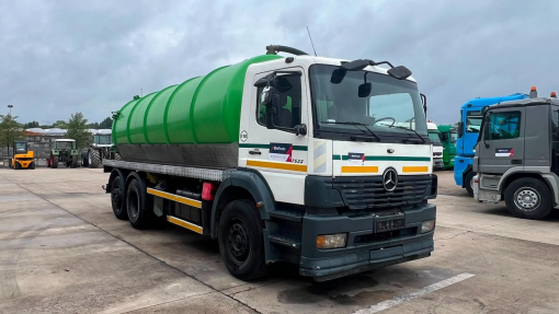 Mercedes-Benz--Atego 2533